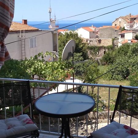 Apartment For 6 In Makarska Centar Exterior foto